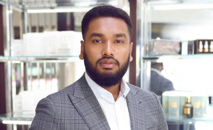 Abid Headshot Photo e1738247737132